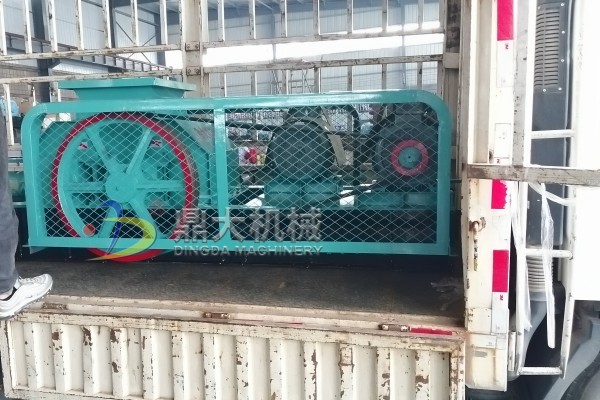 雙齒輥破碎機