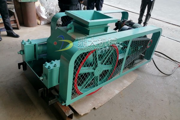 雙齒輥破碎機(jī)